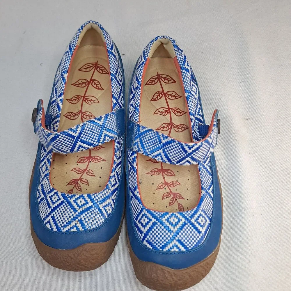 Keen Harvest Button Mary Jane Shoes Women's 6.5M Blue and White ikat pattern